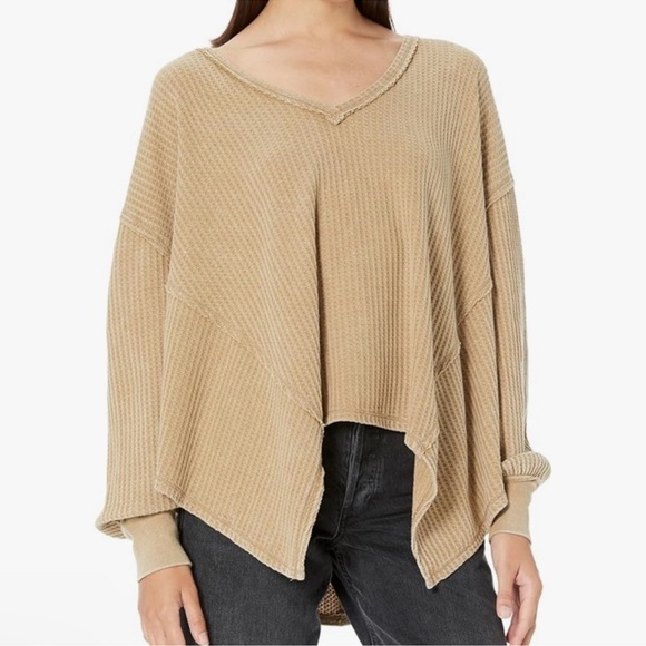 Free People Tops - FREE PEOPLE We The Free Coraline Thermal Top in Beige Size Large